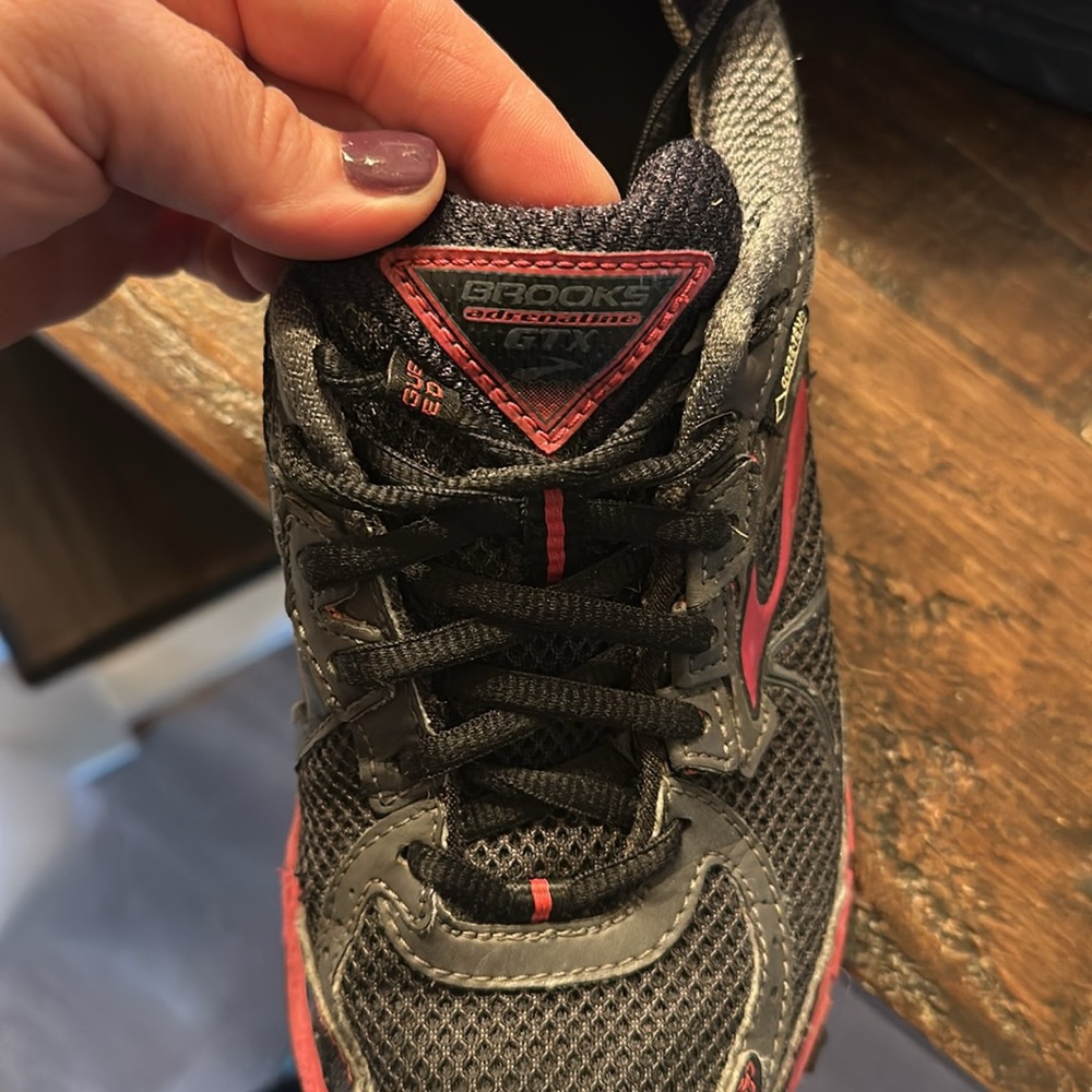 Brooks 7.5 - Picture 6 of 6